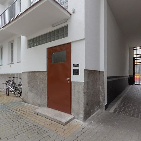 Miodowa Apartment Krasinski Garden Warsaw By Noclegi Renters Екстериор снимка
